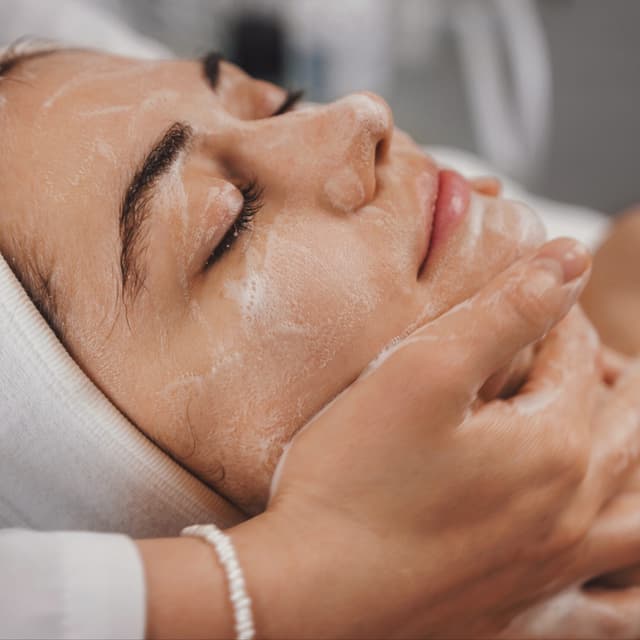 Custom Facial 3 pack at The Skin Concierge in Northbrook, IL